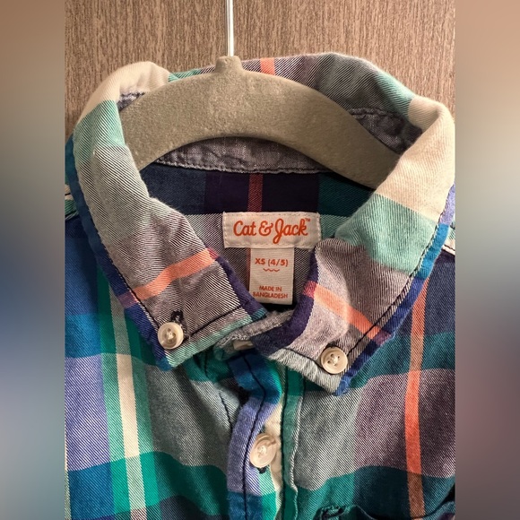 Cat & Jack XS (4/5) Boys Dress Shirt - Picture 2 of 3